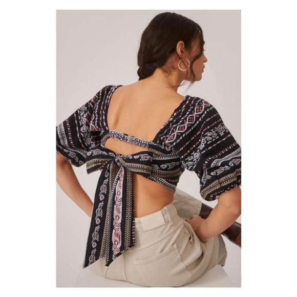 Anthropologie Woven Puff Sleeved Cropped Tie Back Top Boho Left Coast Collection - Picture 2 of 11
